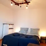 Appartamento Design-apartment Fuer 4 Mit Kueche Nahe Der City *