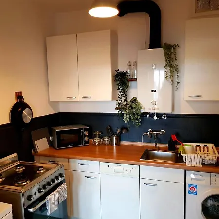 Appartamento Design-apartment Fuer 4 Mit Kueche Nahe Der City Hannover